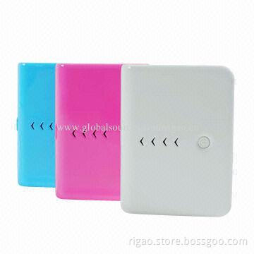 High Capacity 9,600mAh Power Bank